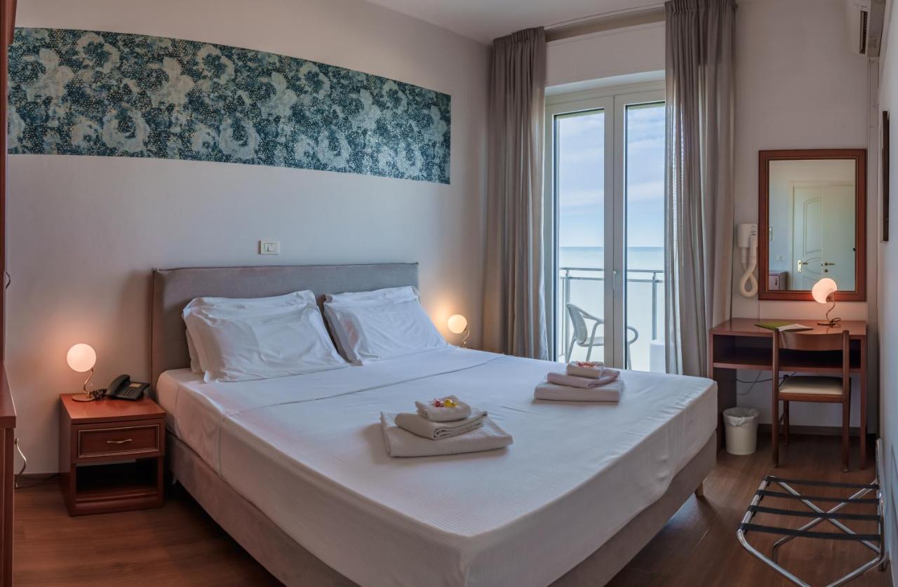 Hotel Tritone Senigallia Eksteriør bilde