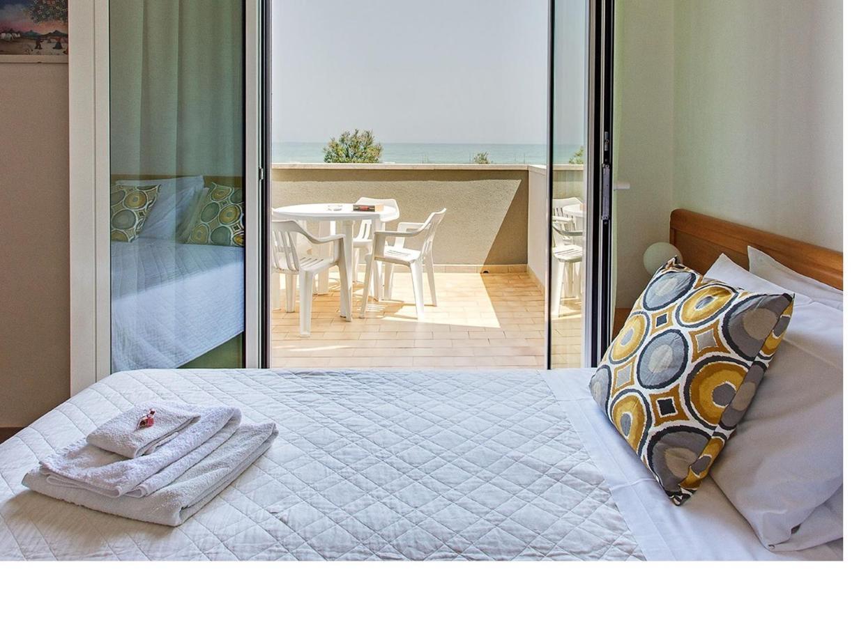 Hotel Tritone Senigallia Eksteriør bilde